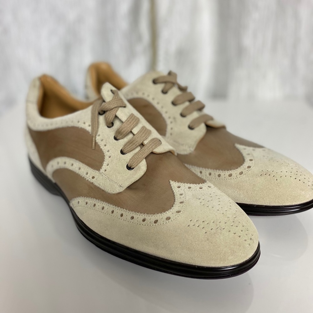 Men’s shoes